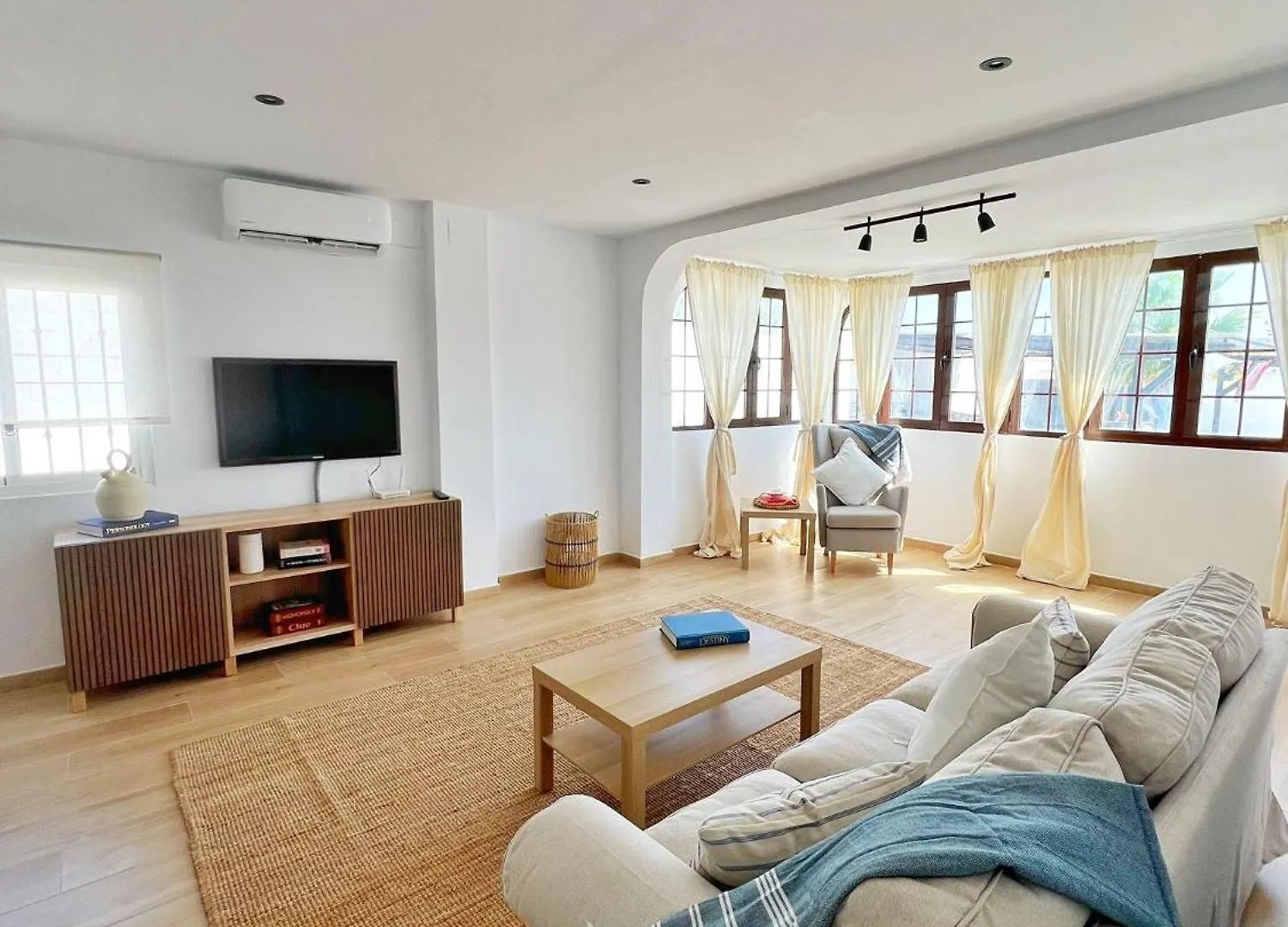 Chalet Vacacional Elia -Piscina Privada, Bbq, Wifi Chiclana de la Frontera 0*,