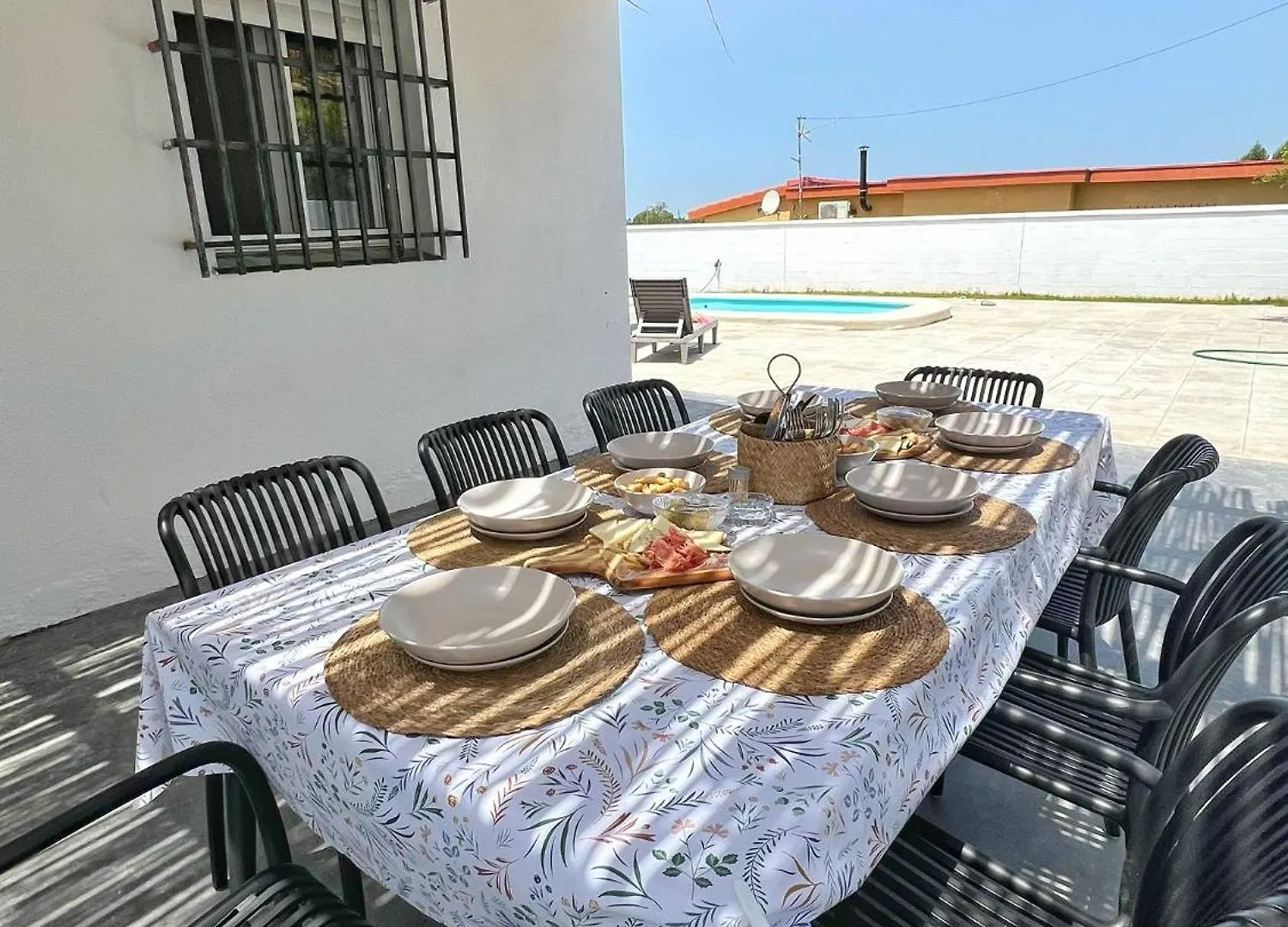 Feriehus Chalet Vacacional Elia -Piscina Privada, Bbq, Wifi Chiclana de la Frontera