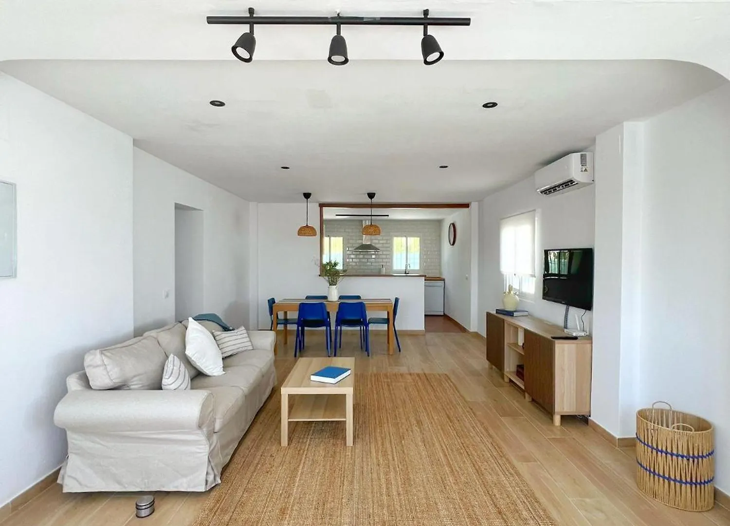 Chalet Vacacional Elia -Piscina Privada, Bbq, Wifi Chiclana de la Frontera